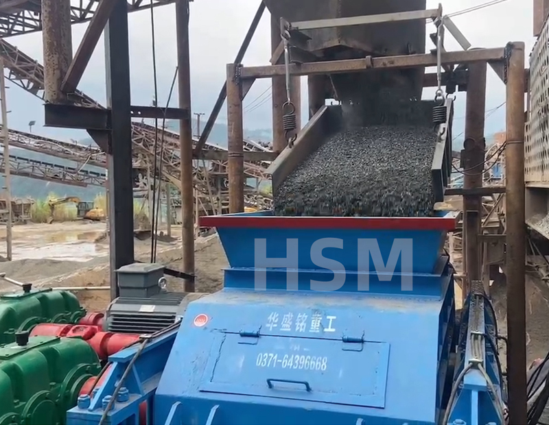 廢渣對(duì)輥破碎機(jī) 廢渣對(duì)輥破碎機(jī)